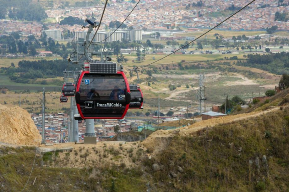 En total, se intervinieron 9 Kilómetros de red aérea de Media Tensión y 4.5 Kilómetros de red Subterránea.