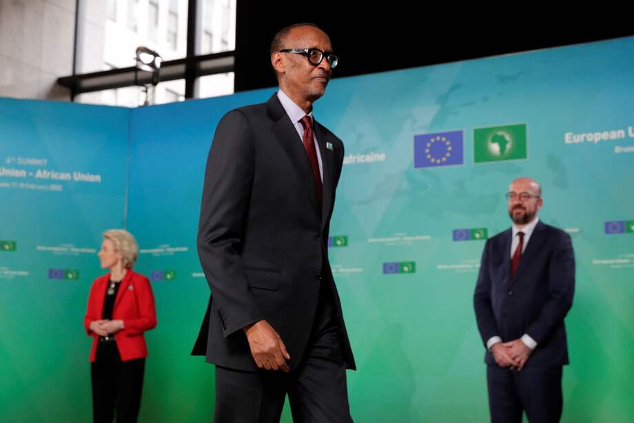 Según Human Rights Watch, el presidente ruandés, Paul Kagame, junto a otros funcionarios, amenaza regularmente a quienes critican al gobierno.
