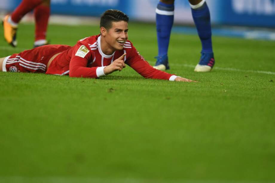 El colombiano James Rodríguez durante el partido que Bayern Múnich le ganó 0-3 al Schalke 04. / AFP