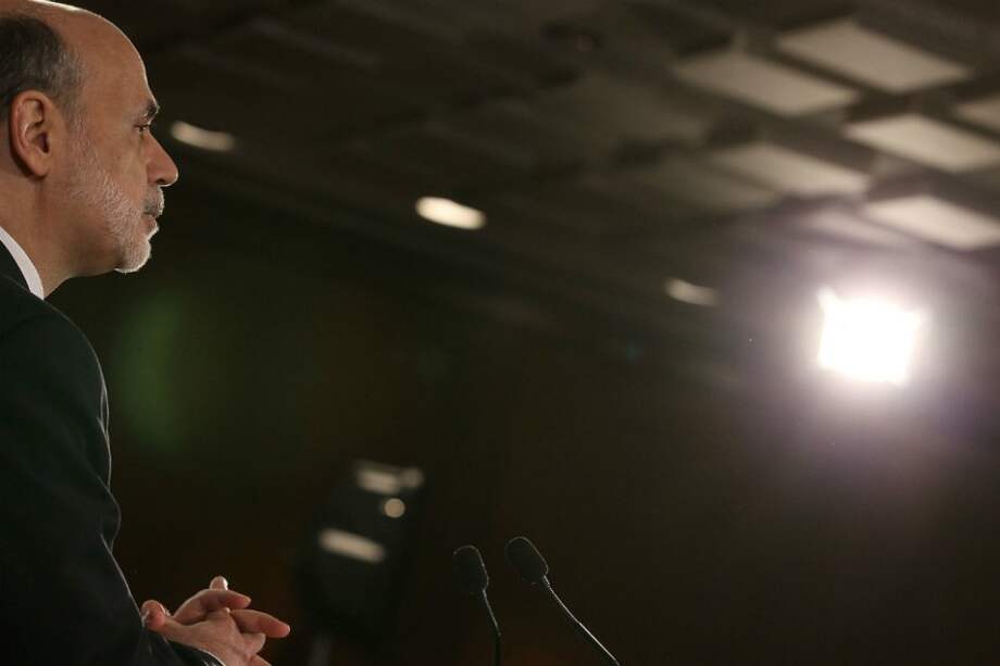 Fed mantiene tasas ultrabajas y señala "desaceleración" de economía