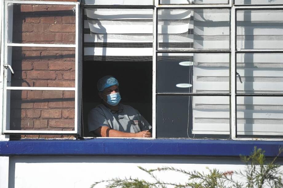 El Distrito informó que a pesar de las restricciones se continuará con el proceso de vacunación.