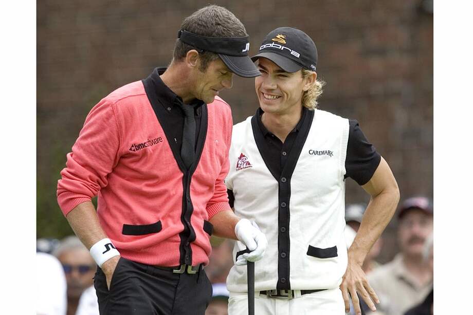 El sueco Jesper Parnevik (izq.) con Camilo Villegas.