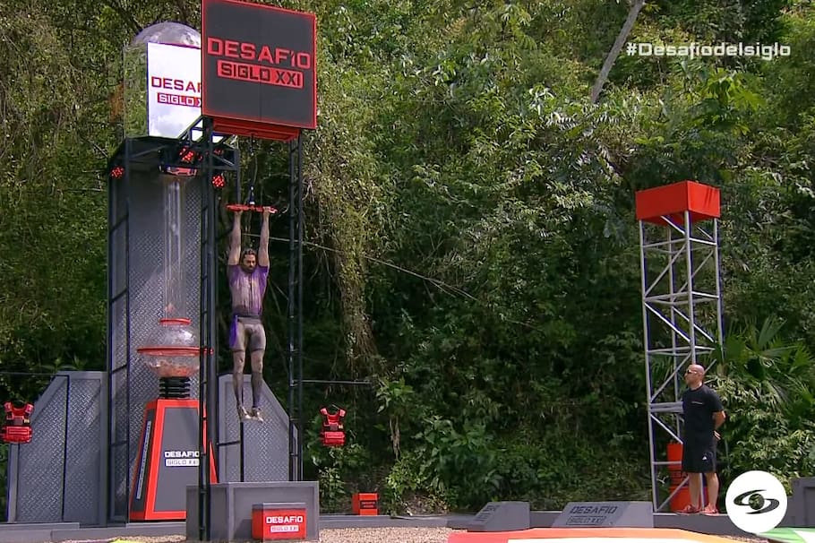 Gio en la nueva máquina de dinero del 'Desafío del Siglo XXI'.