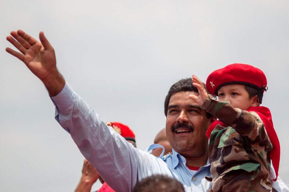 Maduro no entiende por qué se ríen de aparición de Chávez "en forma de pajarito"