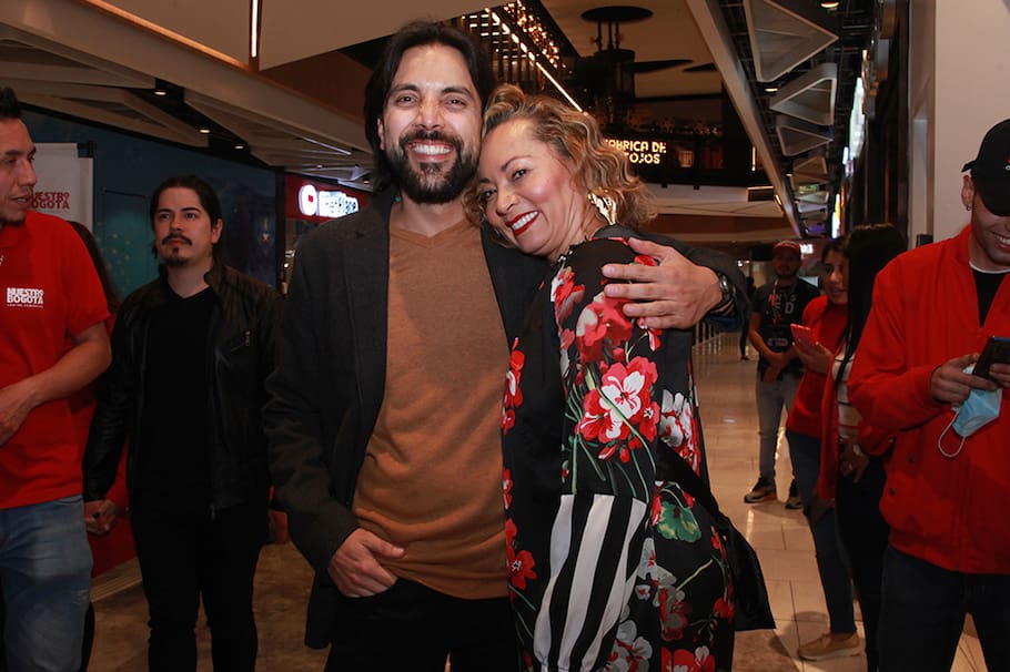 Luego de regresar de unas vacaciones con su pareja, la actriz Aída Morales respondió contundentemente a los malos comentarios que le dejaron en sus redes sociales. Esto dijo.