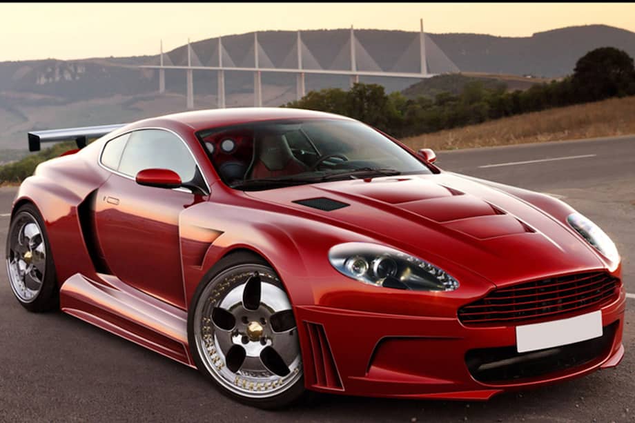 Aston Martin está a la venta; Toyota y Mahindra, interesadas