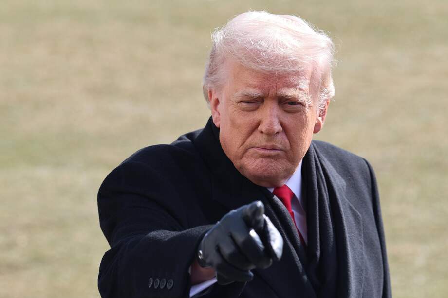 “Esperamos que Irán se siente pronto en la mesa para negociar un acuerdo justo y equitativo para todas las partes: no armas nucleares”, escribió Donald Trump.