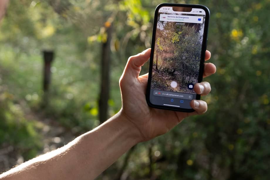 Cuando el ciudadano autoriza la activación de su cámara para que las autoridades tengan conocimiento de lo que está ocurriendo, su ubicación precisa también se activa de inmediato.