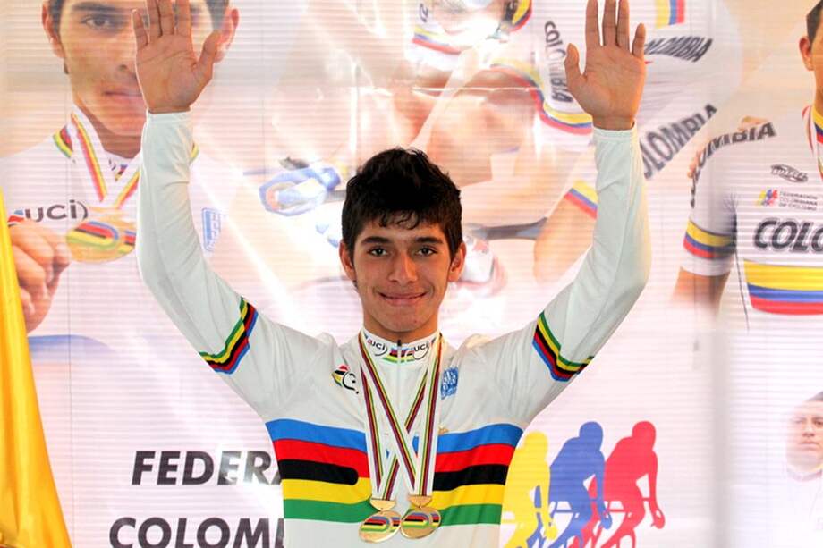Fernando Gaviria ya sabe lo que es lucir la camiseta arco iris. En Nueva Zelanda 2009 logró dos títulos juveniles.