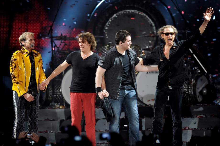 David Lee Roth, Eddie Van Halen, Wolfgang Van Halen y Alex Van Halen en 2012. / AFP