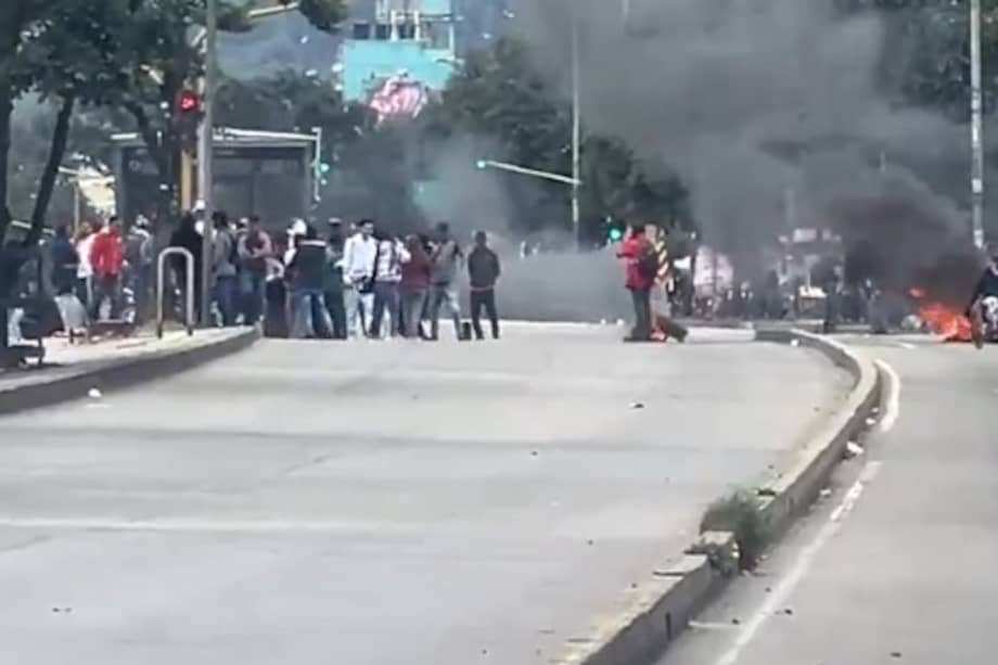 Protestas en la Av. 1° de mayo con Av. Caracas