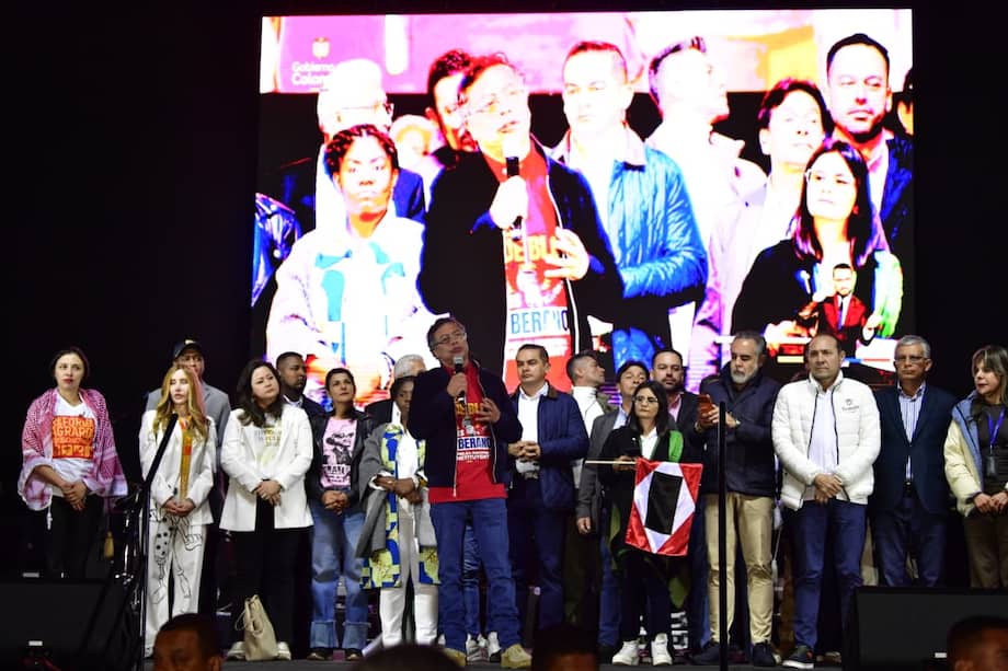 El presidente Gustavo Petro en la Plaza de Bolívar.