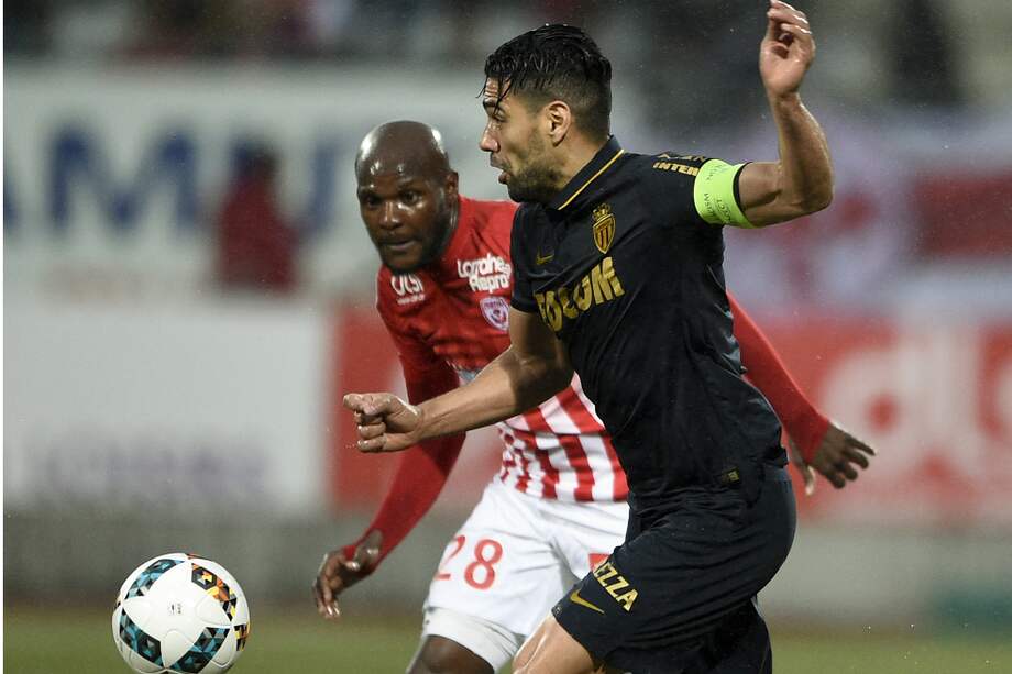 El "Tigre" fue sustituido al minuto 78. / AFP