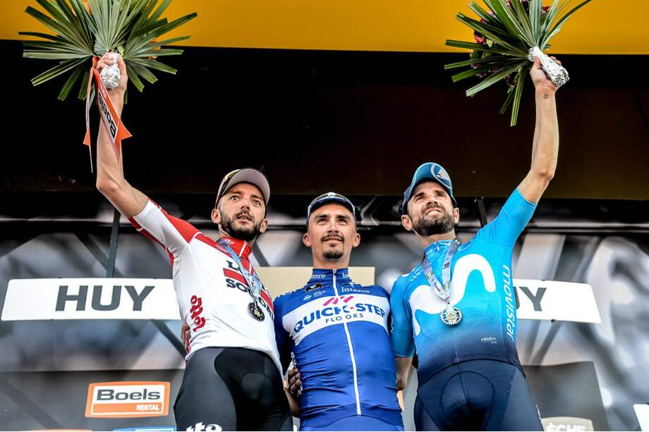En el tercer lugar el belga Vanendert (izq.), el francés Alaphilippe se impuso al español Valverde (der.) / @flechewallonne