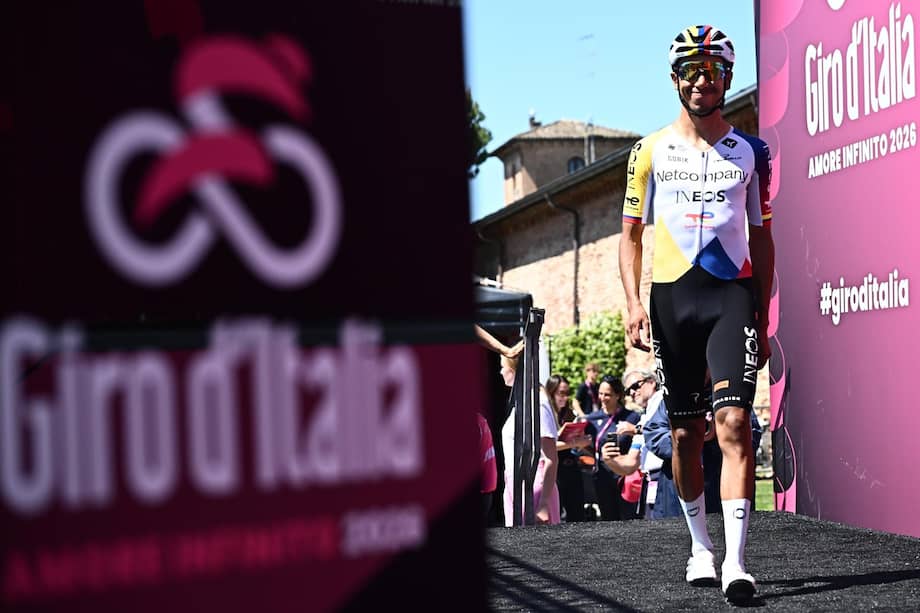 Egan Bernal cumplió con una actuación destacada en el Giro de Italia.