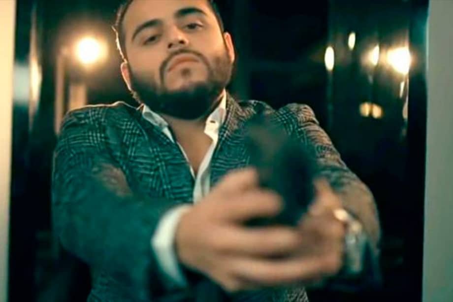Por este video cantante de narcocorridos terminó en la cárcel