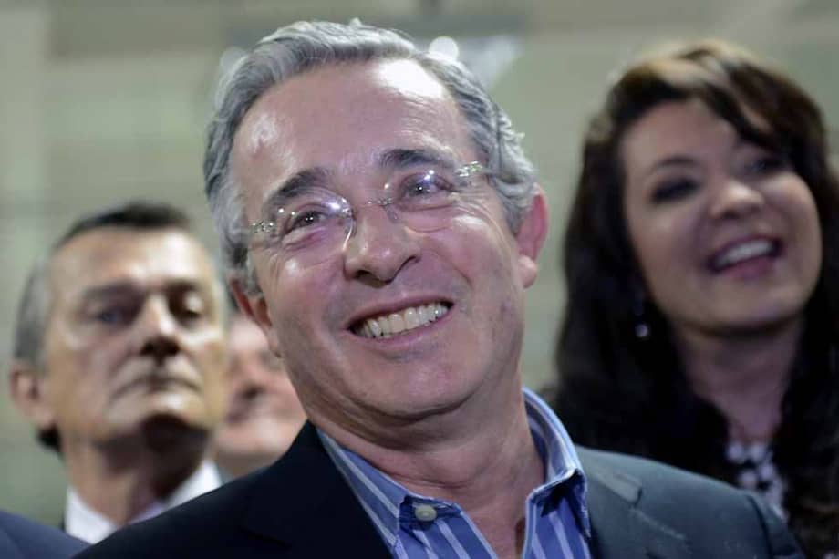 Expresidente, Álvaro Uribe Vélez