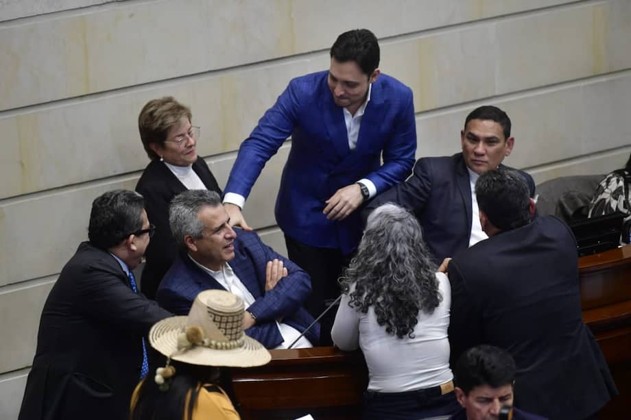 Debate de la reforma pensional en la plenaria del Senado.