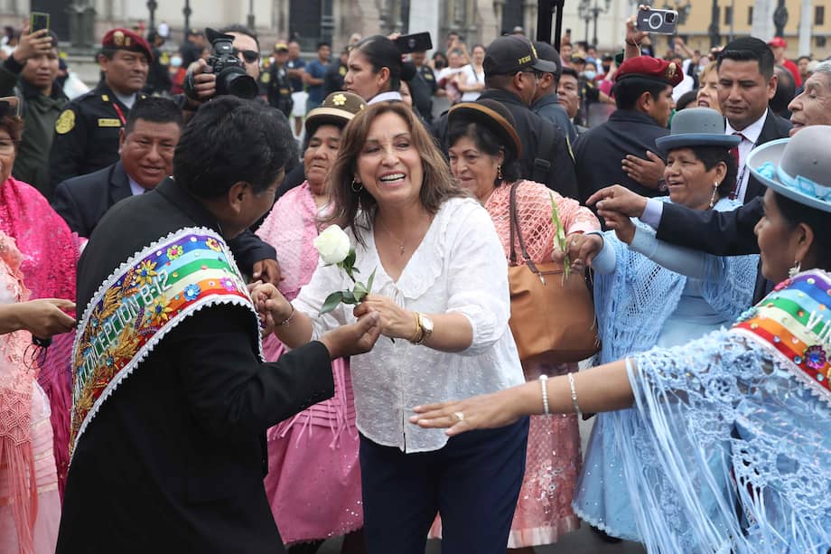 La situación de gobernanza no será fácil para la nueva mandataria, Dina Boluarte.