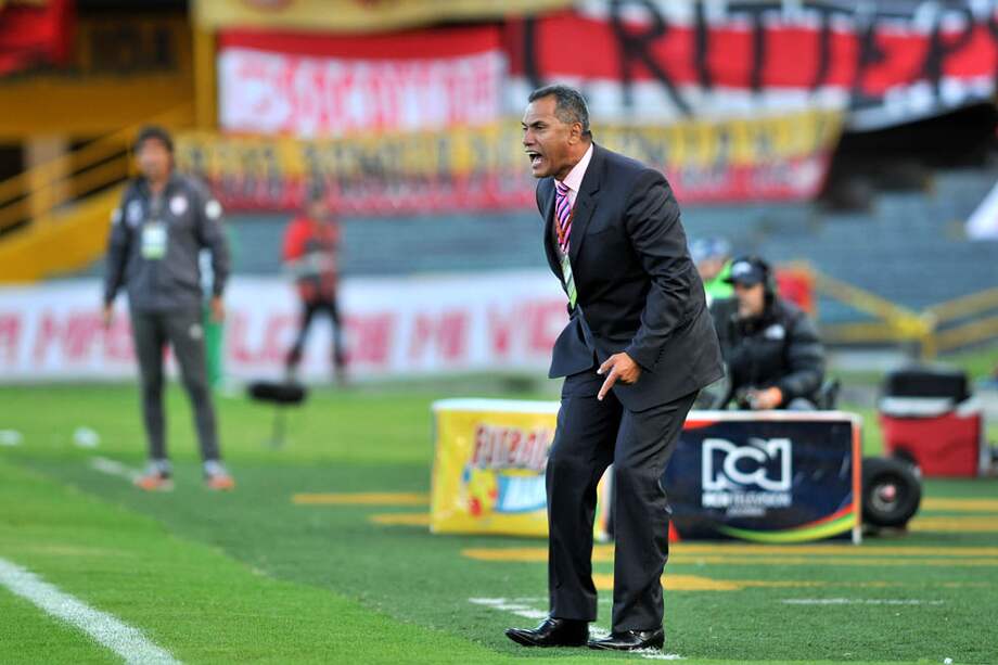 El técnico Hernán Torres, el sábado, en el estadio El Campín. / Cristian Garavito