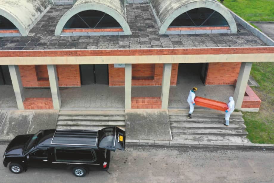 La Personería investiga la falta de pago de servicios públicos en los cementerios Serafín y del Sur. cording to an AFP tally at 1200 GMT on Friday based on official sources. / AFP / Raul ARBOLEDA