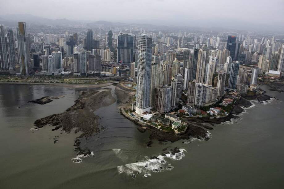Panamá sale de la la lista de países con deficiencias en la lucha contra el lavado de capitales. / Bloomberg News