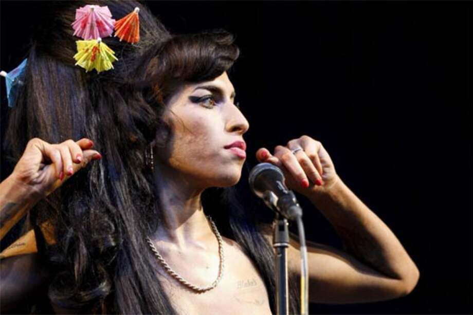 Amy Winehouse.