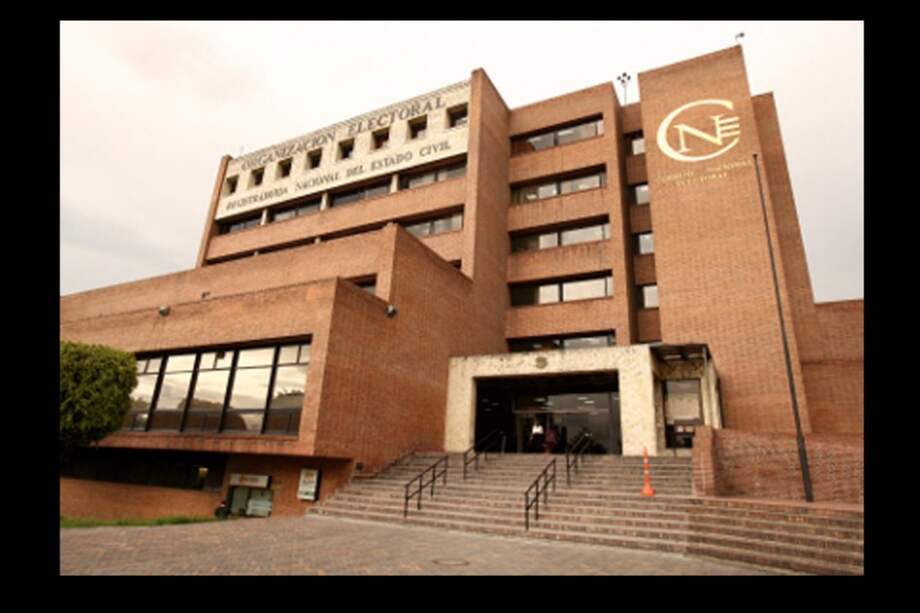 Registraduría debe abrir concurso para cargos de carrera administrativa: Corte