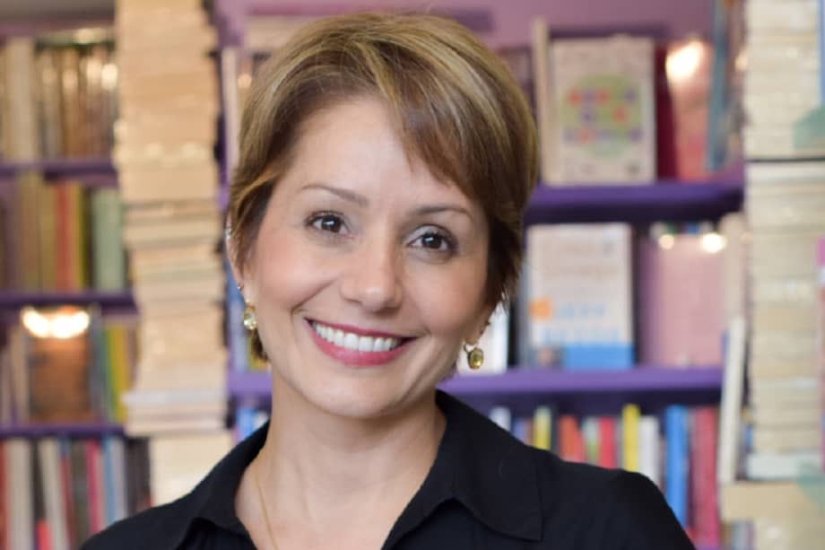 La periodista Claudia Morales asegura que “los libros sí pueden cambiar su mundo. Los libros sí salvan”. / Jhon Hernández