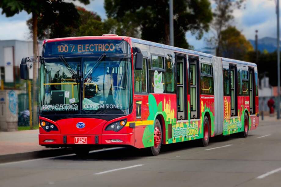 El articulado eléctrico de BYD podría obtener permiso para vincularse a Transmilenio a finales de noviembre de este año.