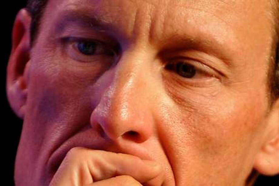 Lance Armstrong siempre cuestionado por temas de dopaje - AFP