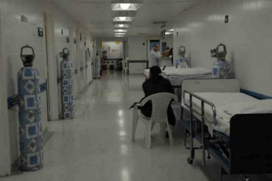 Crisis en salud ha obligado a más del 50% de hospitales a endeudarse para solventar gastos