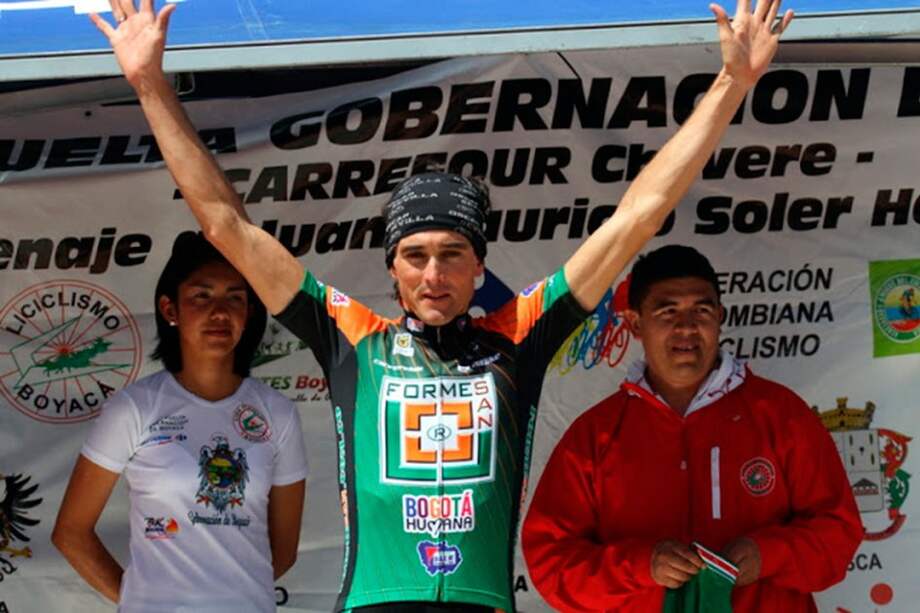 Óscar Sevilla del equipo Formesan-Pinturas Bler.