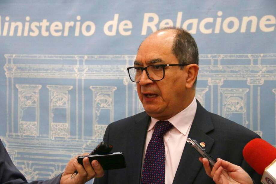 El viceministro de Economía de Paraguay, Rigoberto Gauto, dice que Venezuela no ejerce la secretaría pro témpore de Mercosur, como lo ha venido diciendo ese país. / EFE