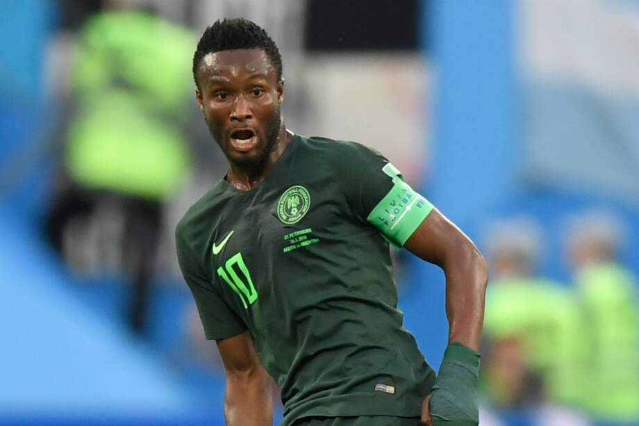 Obi Mikel se enteró de que su padre estaba secuestrado antes del encuentro contra Argentina por la fase de grupos. / AFP