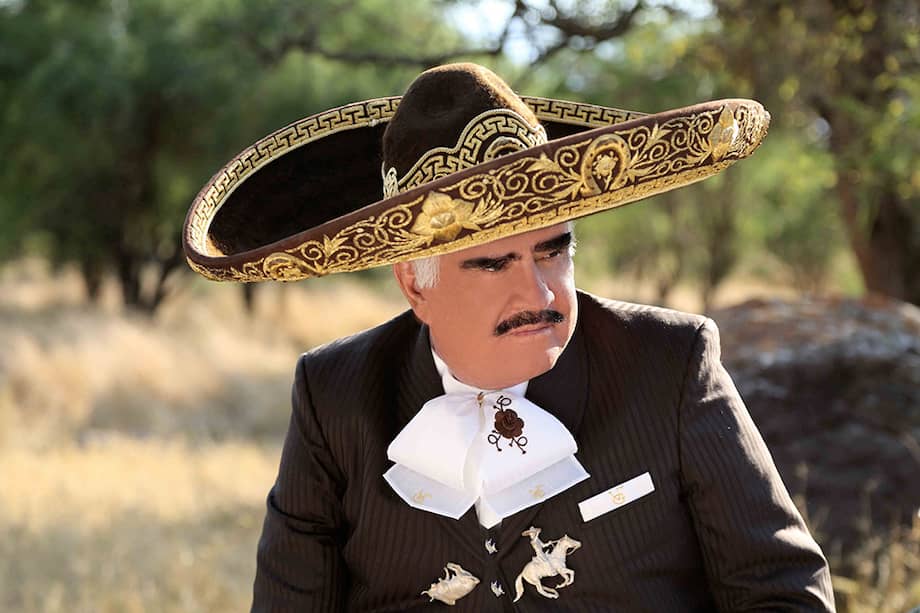 Vicente Fernández es considerado una leyenda de la música mexicana que suma casi 50 años de carrera en la música y en la actuación.