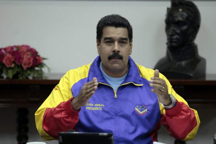 Maduro lanza estrategia para estabilizar economía de Venezuela