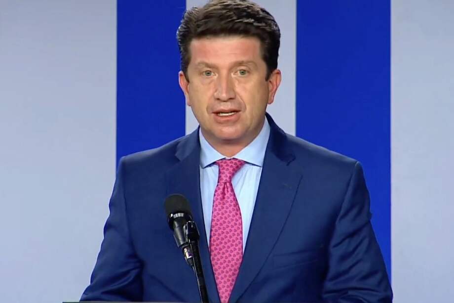 Diego Molano, director Departamento Administrativo de Presidencia de la República, dio positivo por COVID-19.