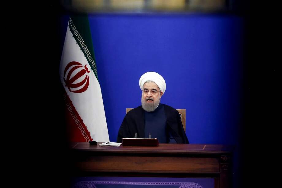 El presidente de Irán, Hasan Rohani, declaró que la ley aprobada por el parlamento es "perjudicial" para los esfuerzos diplomáticos destinados a reactivar el acuerdo con las grandes potencias. / AFP