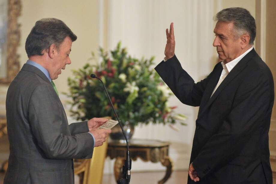 Campaña de reelección presentará a 'los verdes con Santos'