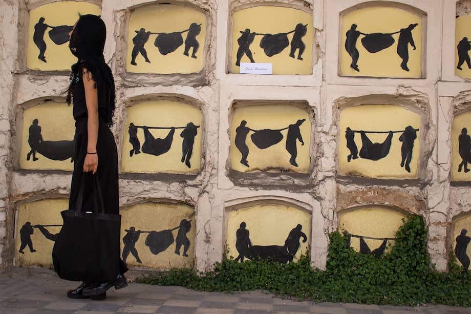 "’Auras anónimas’ pretende recuperar el aura de unas víctimas para ponerlas allí, pero sin el reconocimiento de las que históricamente estuvieron en ese lugar": Javier Ortiz Cassiani.