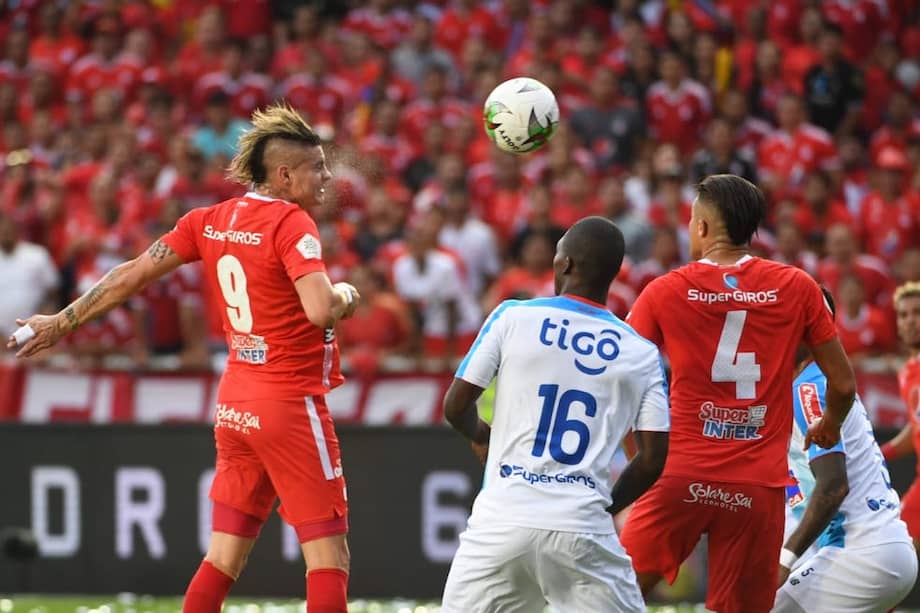América es el primer equipo que gana los títulos en la categoría femenina y masculina en el mismo semestre. / Gustavo Torrijos
