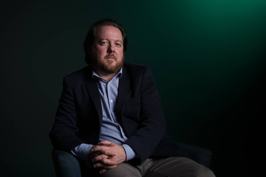 Juan Esteban Constaín, escritor, columnista y también director del podcast “Calamares en su tinta”.