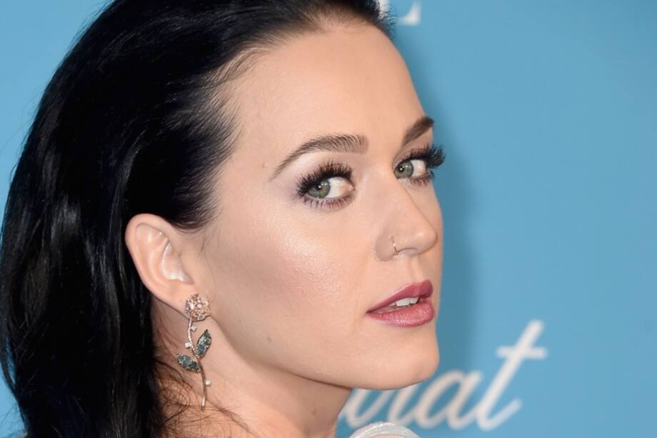 Katy Perry sorprende con su nuevo cambio de look