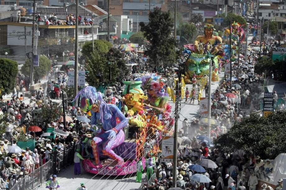 Pasto ya celebra su Carnaval de Negros y Blancos