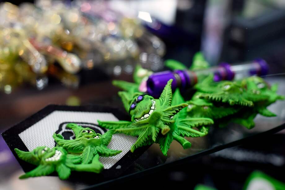 Uruguay busca incursionar en el turismo cannábico próximamente, autoridades creen que el precio del producto sería más elevado para los visitantes.