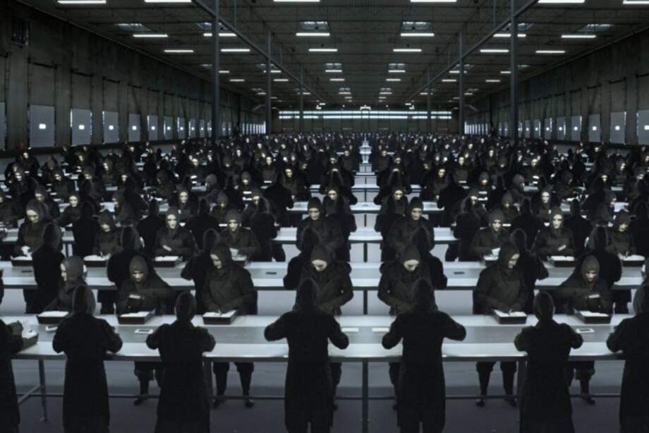 Una de las escenas de la serie británica Black Mirror.