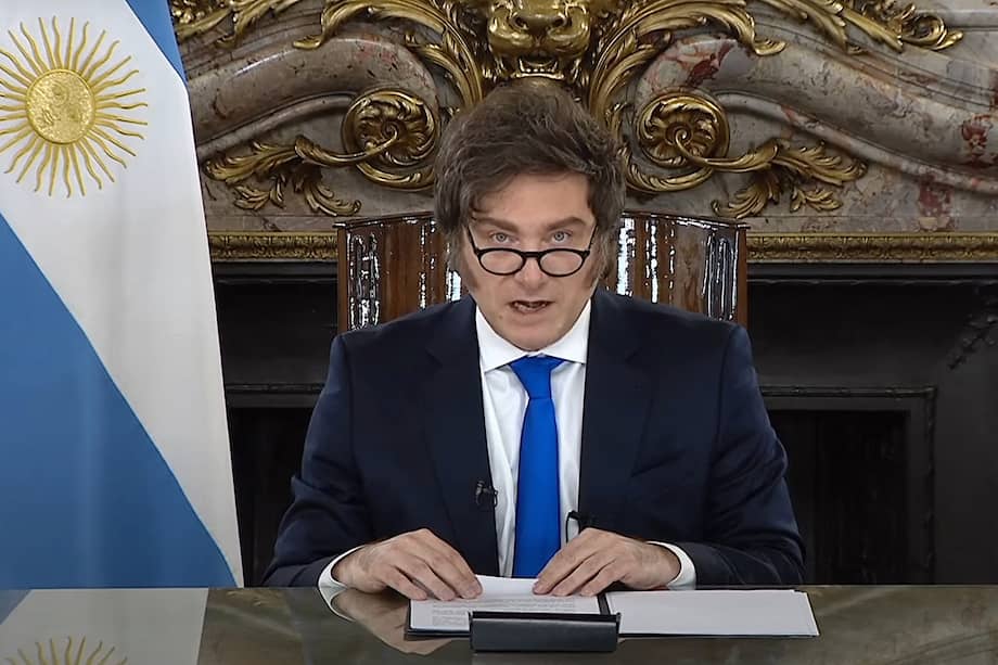 “No aceptemos la esclavitud como si fuera libertad. No seamos idiotas”: Tomás Molina