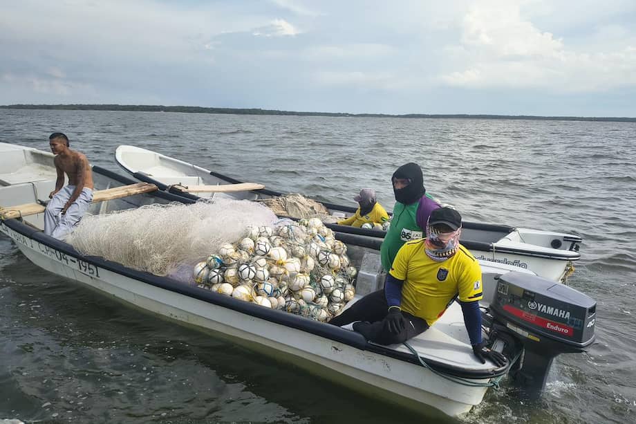 25 pescadores fueron despojados de sus herramientas en plena faena.