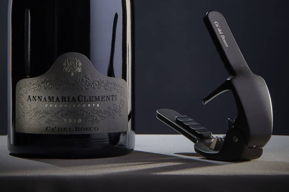 Como vinos anfitriones, la importadora Zona K descorchó varios estandartes del conglomerado italiano Santa Margherita, propietario de diez bodegas esparcidas por esa península que los griegos llamaron Enotria, tierra del vino.
